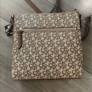 DKNY Crossbody purse / New with tags